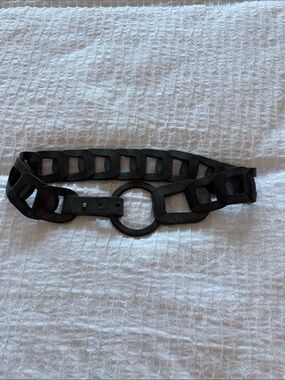 Brave leather belt expandable charcoal gray